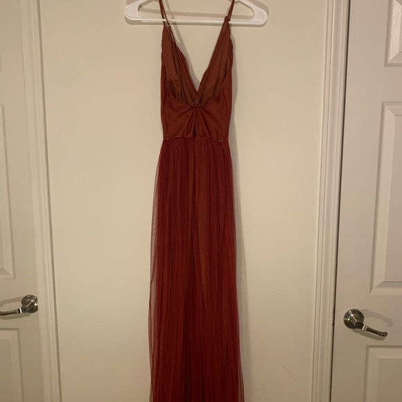 Simplee Dress - Picture 2 of 3